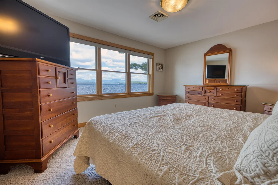 Photo of 52 Long Sands