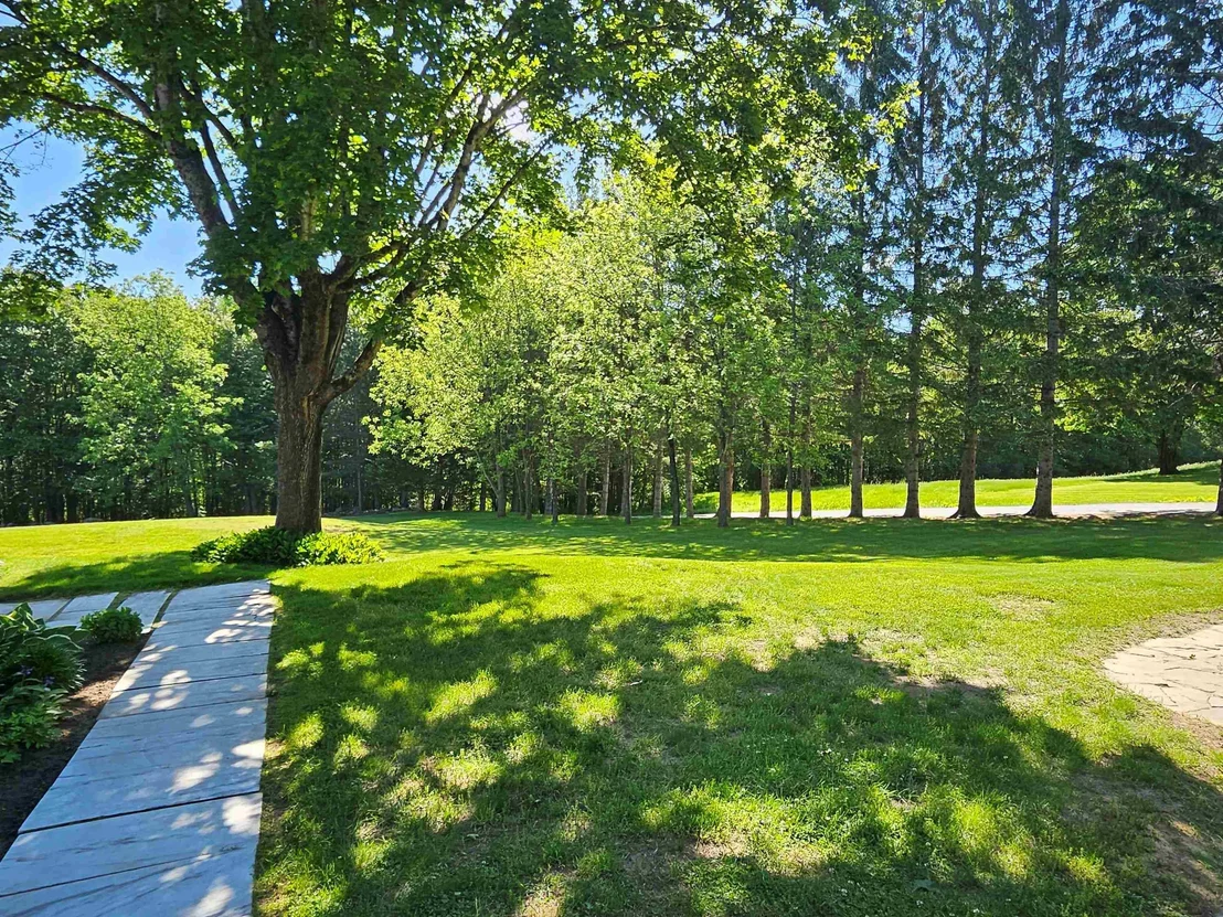 Photo of 5 Hillwinds North