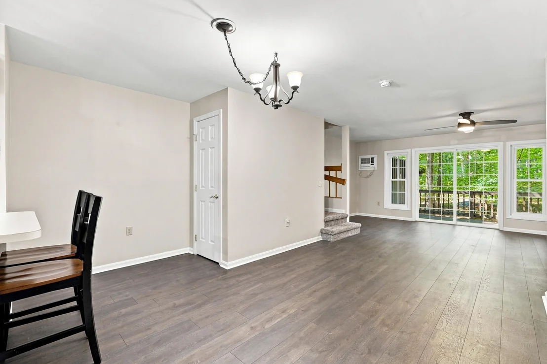 Photo of Unit 214 at 1465 Hooksett