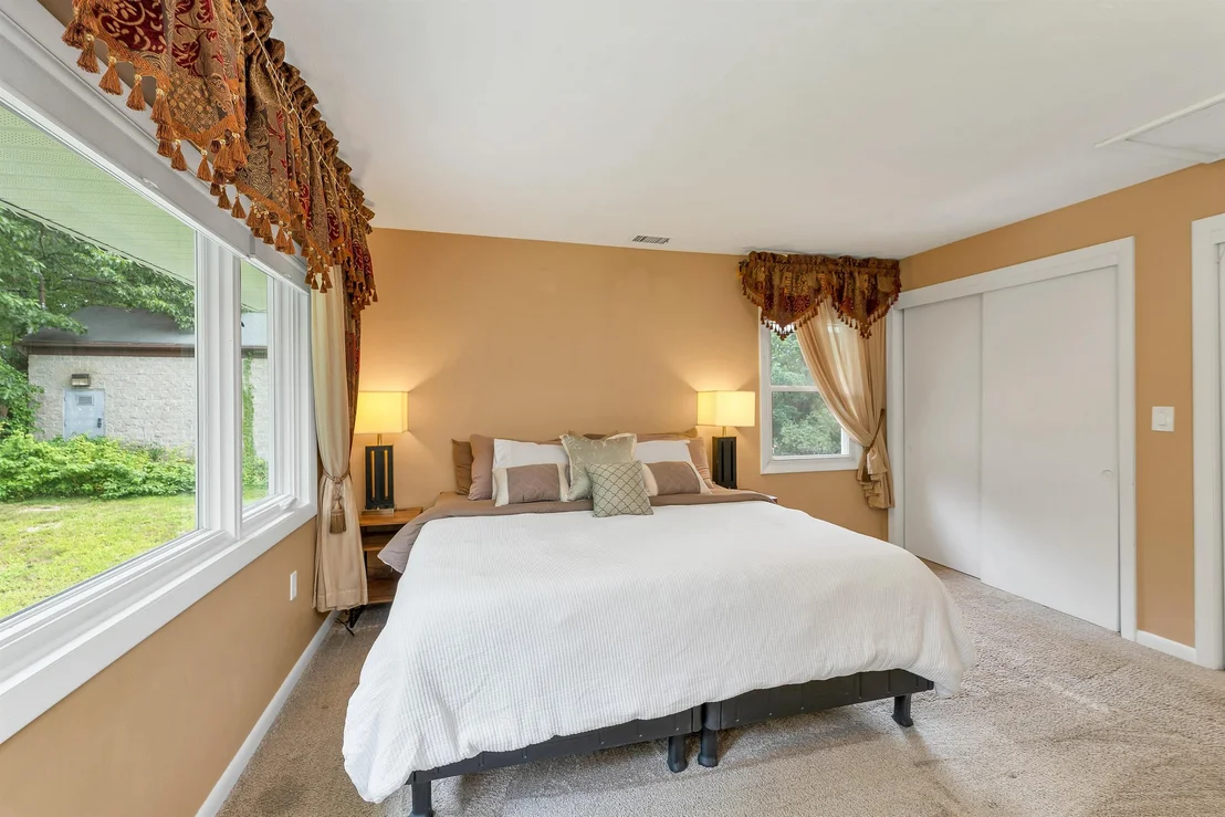 Photo of 78 Warner Hill