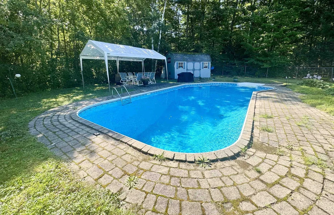 Photo of 35 Reese