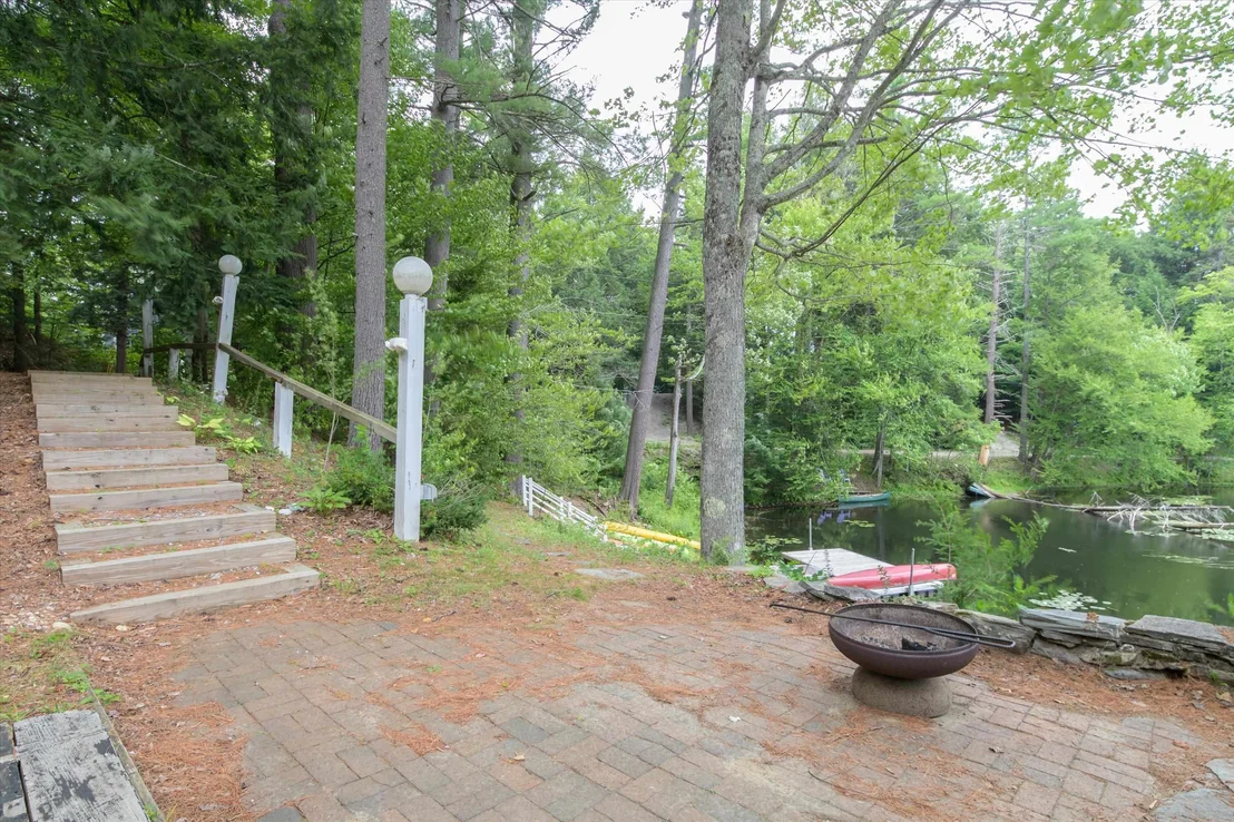 Photo of 46 Carpenters Point