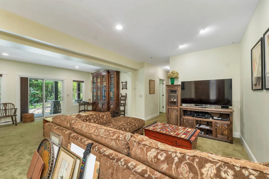 Photo of 42 Cascade Ridge