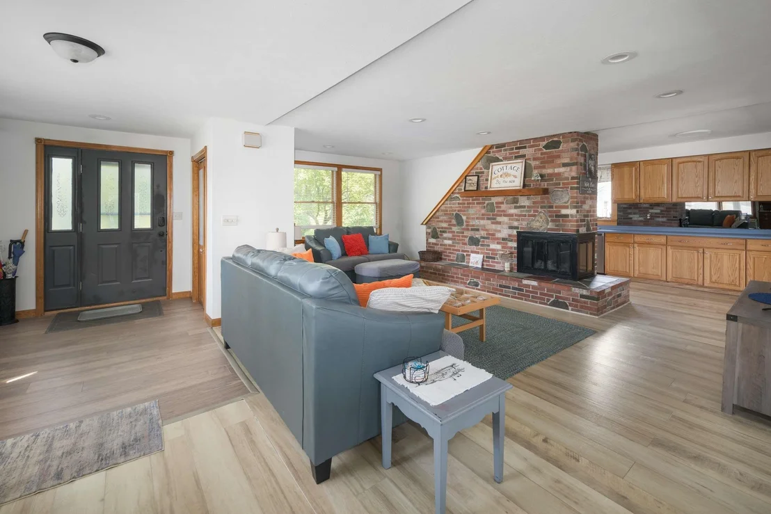 Photo of 35 Beacon