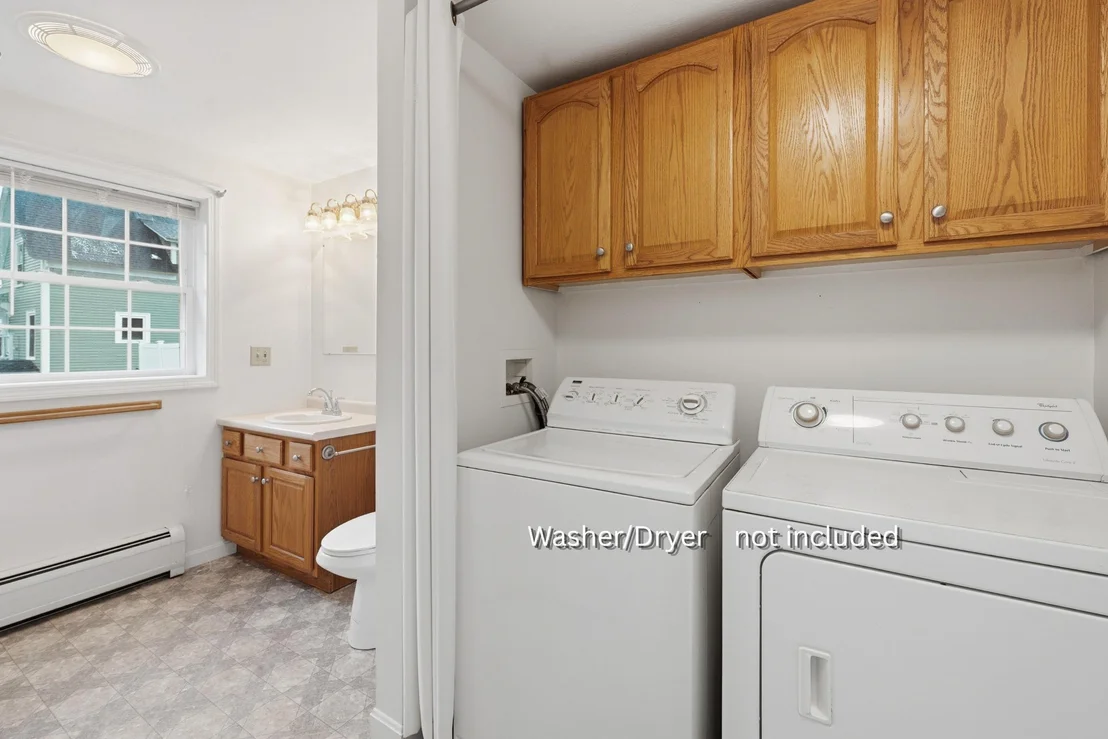 Photo of 27 Clinton