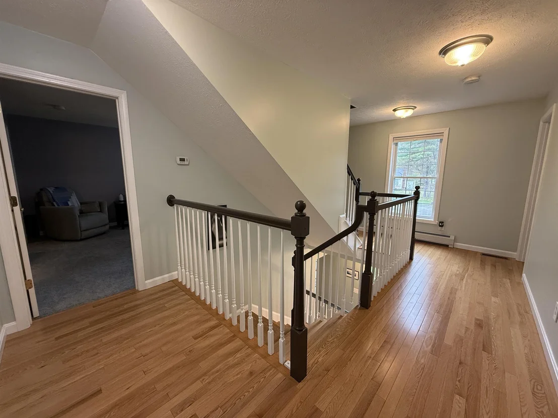 Photo of 28 Fieldstone