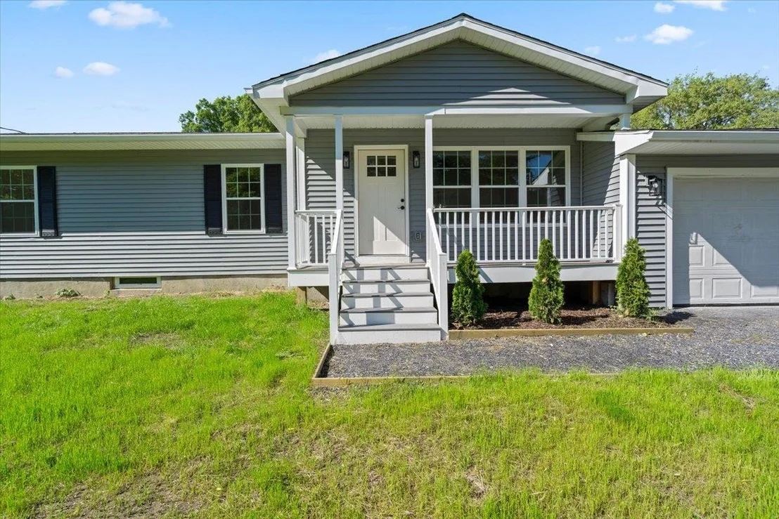 Photo of 114 Cobble Hill