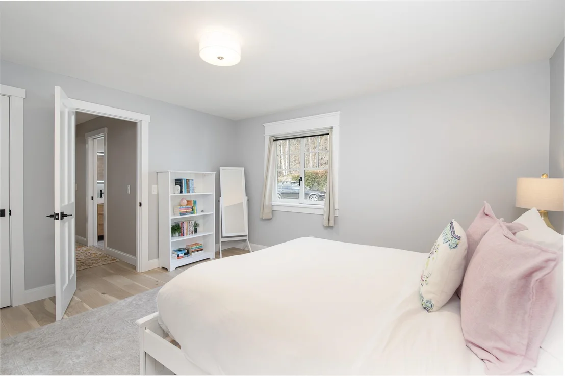 Photo of 838 Cricket Hill