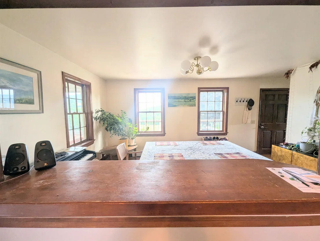 Photo of 3954 West Barnet