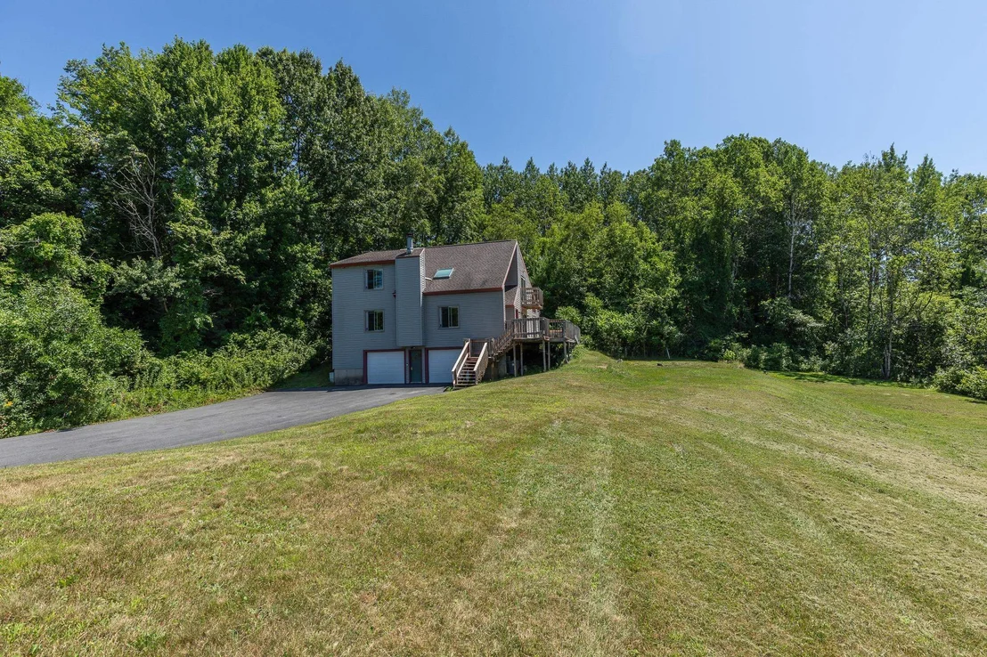 Photo of 150 Merrimack