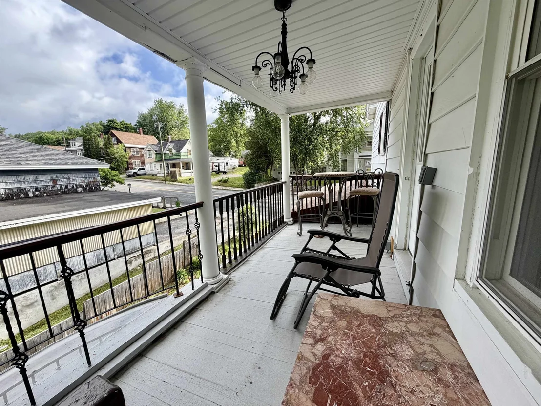 Photo of 355 Willard