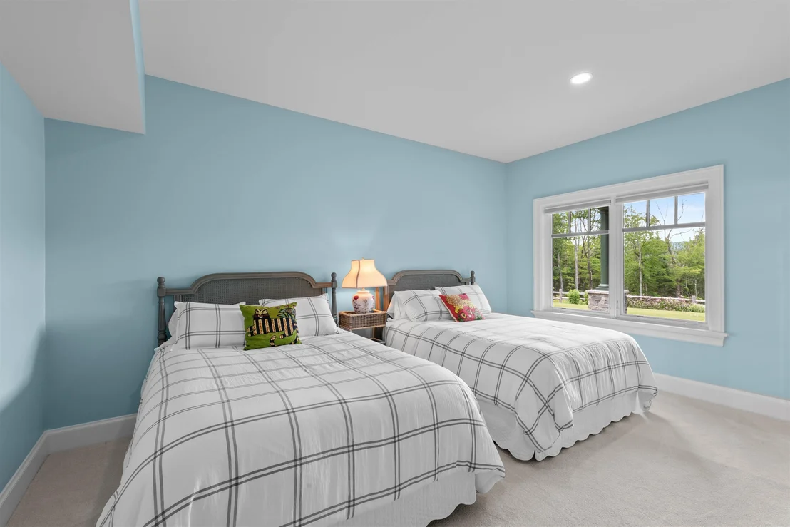 Photo of 32 Mountain View
