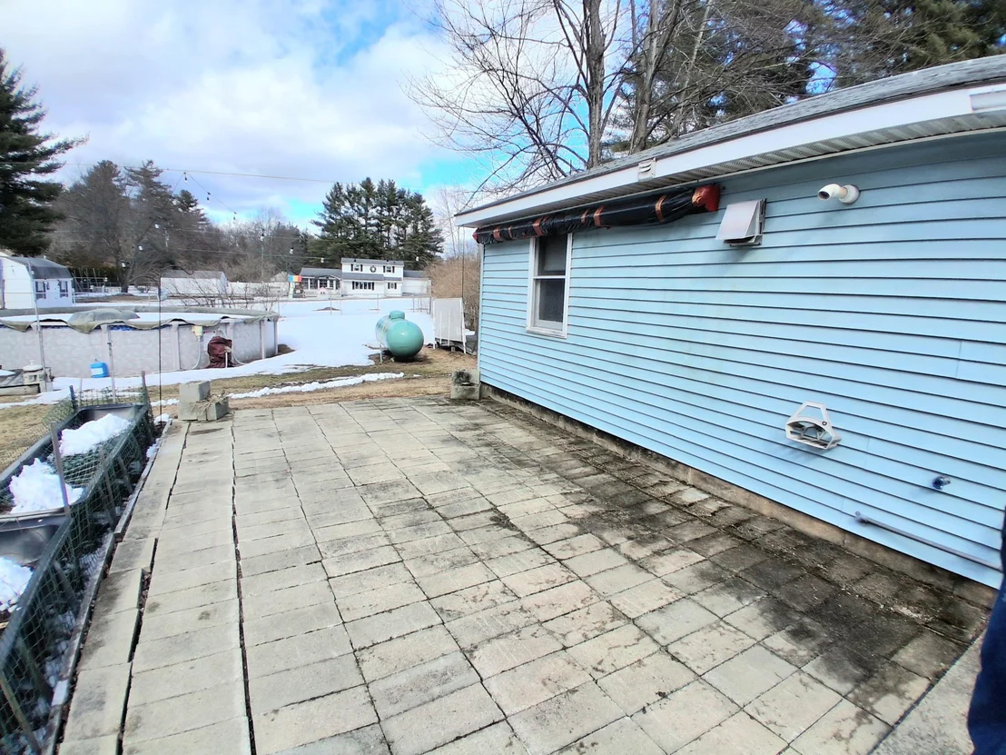 Photo of 179 Back River