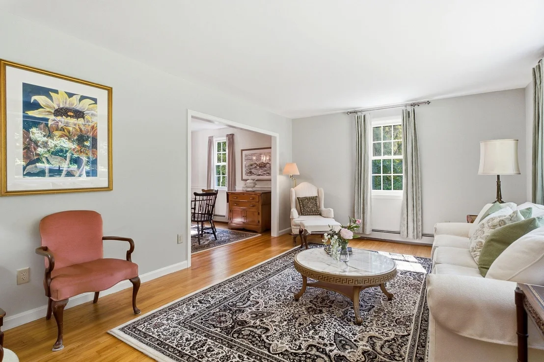 Photo of 16 Williamsburg