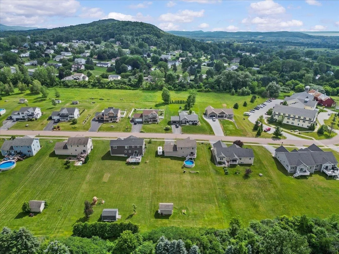 Photo of 183 Harbor View