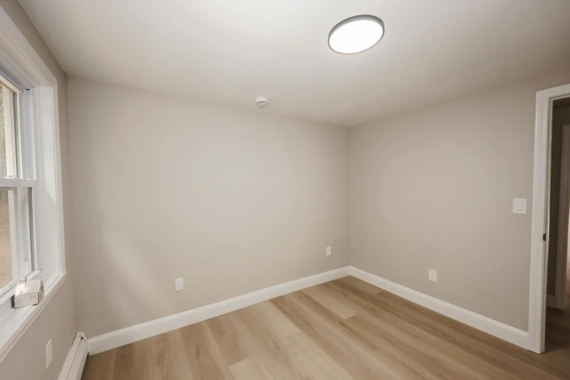 Photo of 112 Gilson