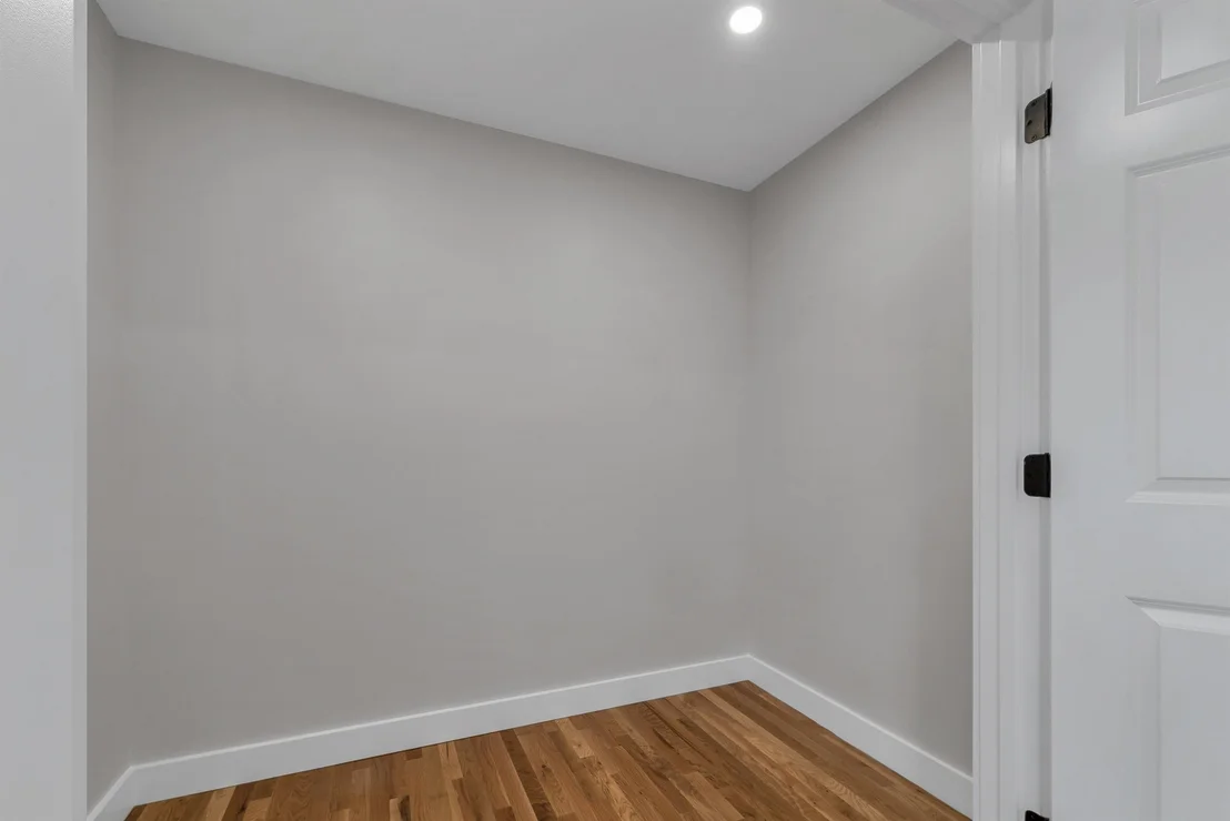 Photo of 207 Pease