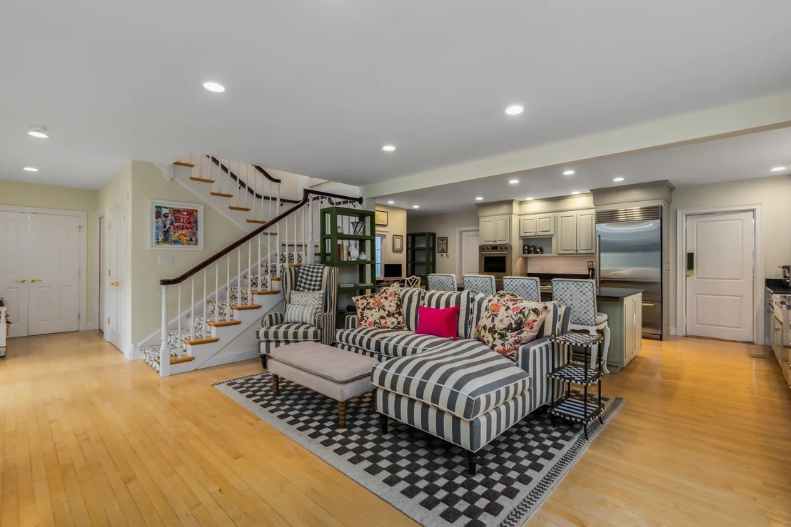 Photo of 12 Willow