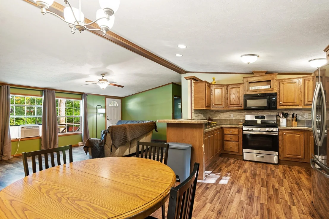 Photo of 1700 Highgate
