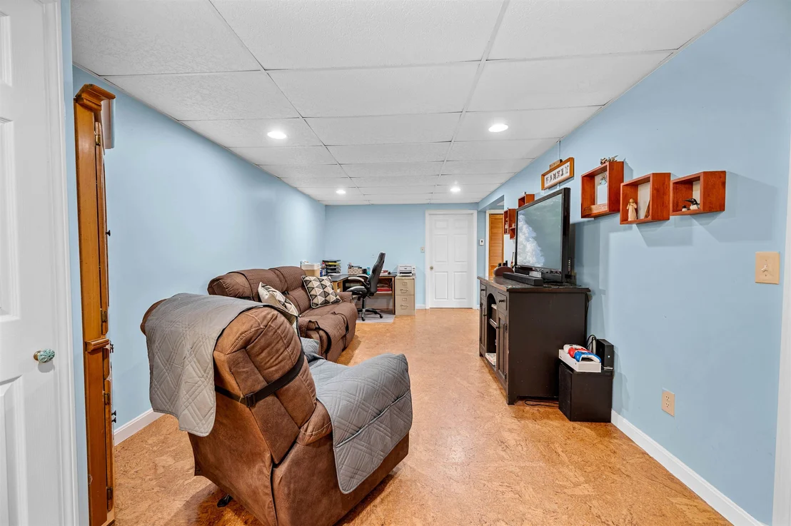 Photo of 301 Hill
