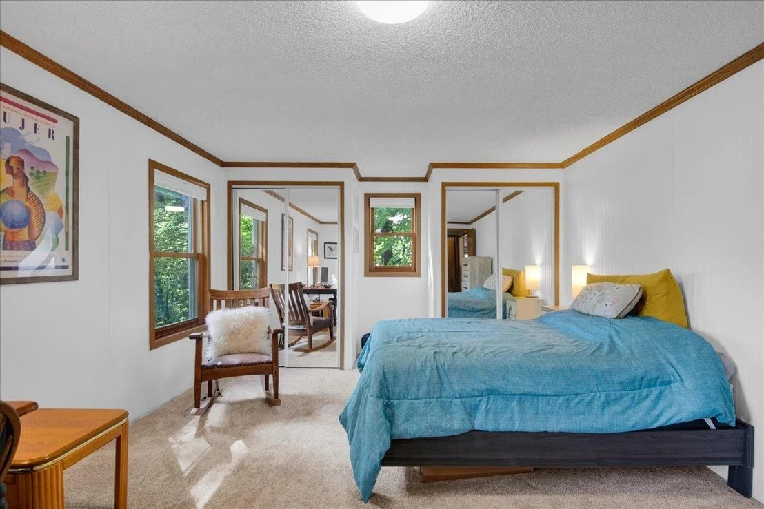 Photo of 107 Williston Woods