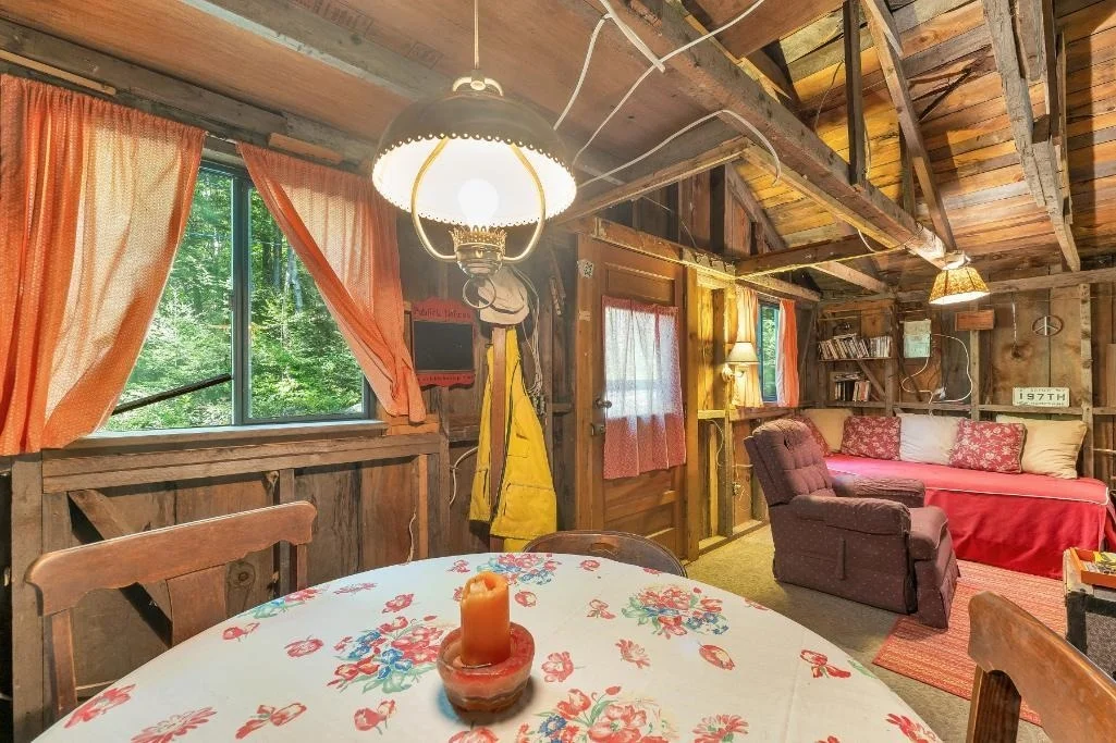 Photo of 32 Johnson Brook