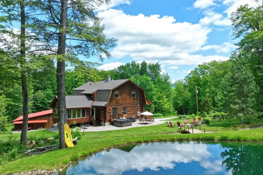 Photo of 566 Patch Hill
