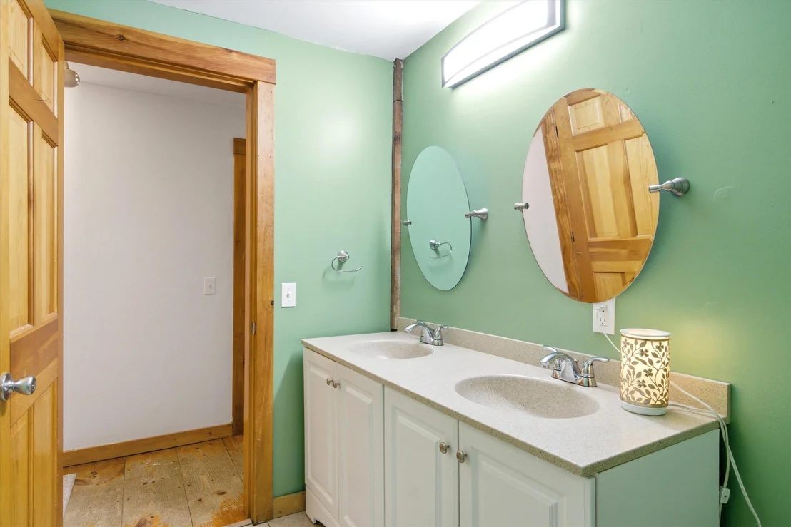 Photo of 15 Maple View