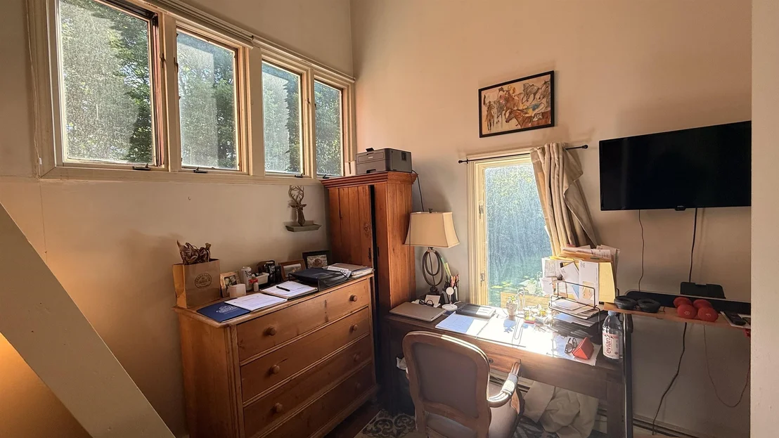 Photo of 412 Logan