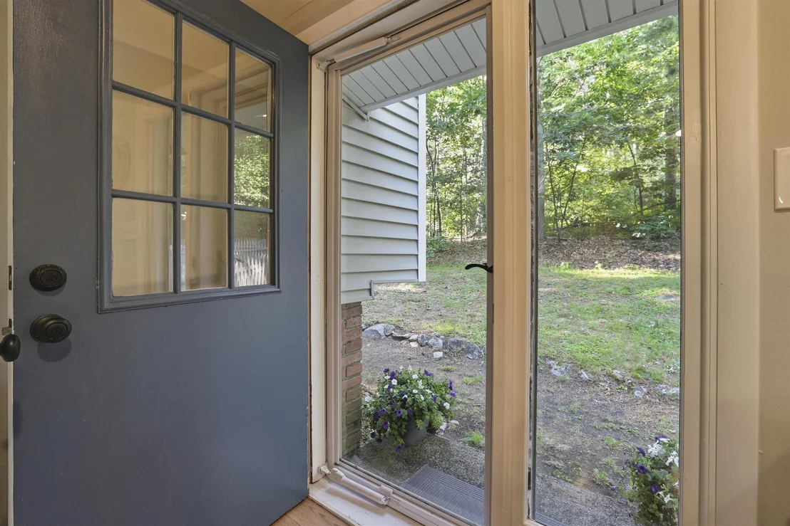 Photo of 65 Londonderry
