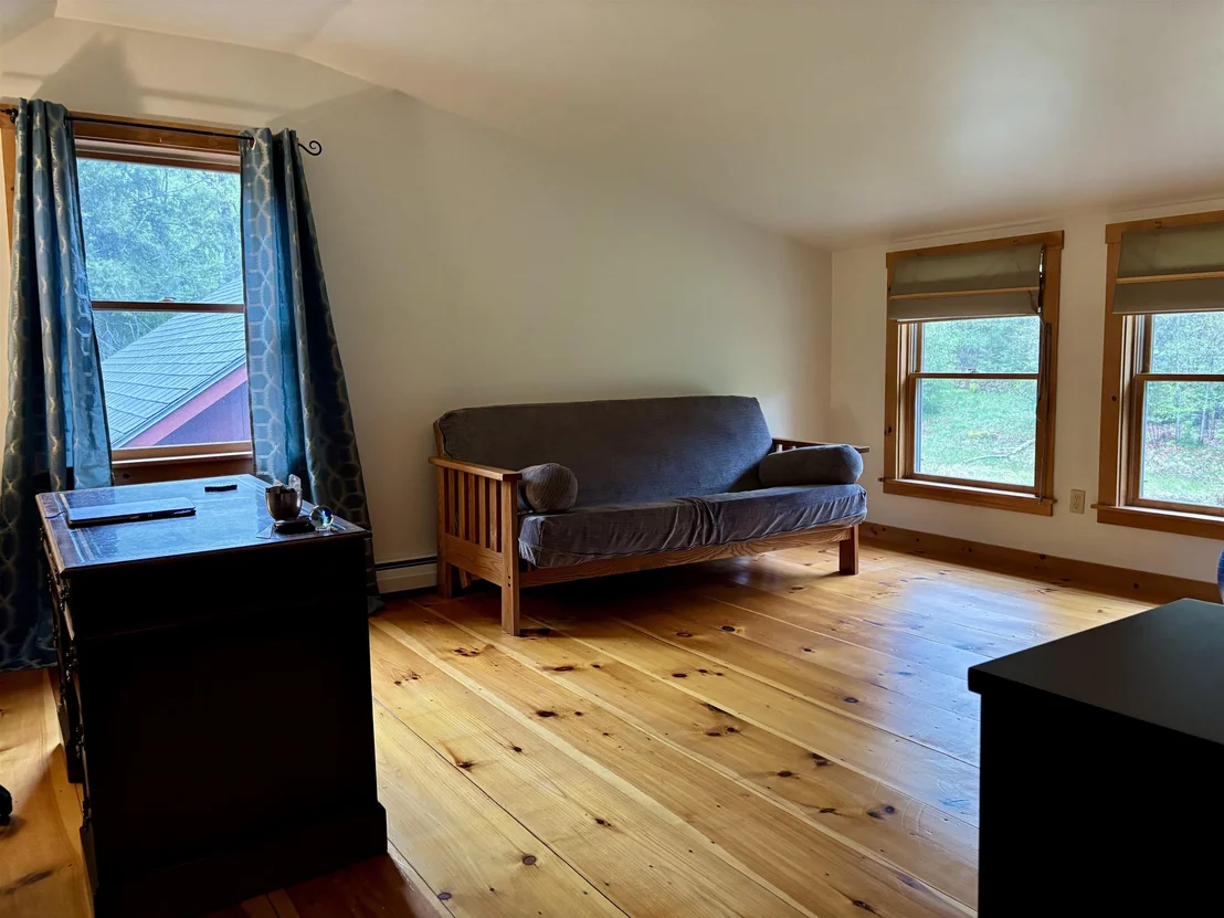Photo of 300 Westminster West