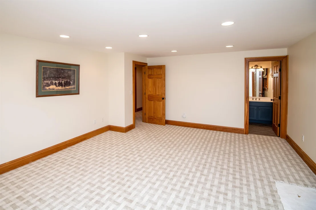 Photo of 182 Farm Ridge