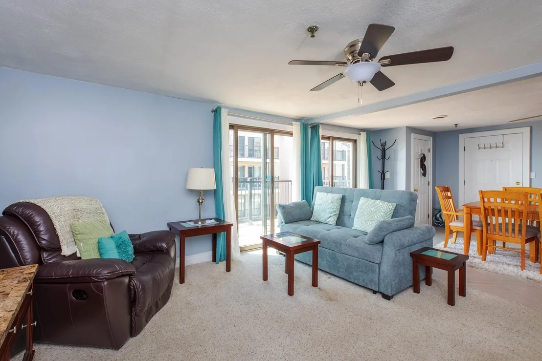 Photo of Unit B7 at 463 Ocean