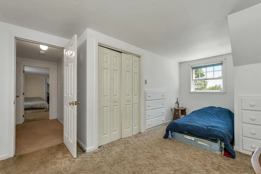 Photo of 15 Ledgewood