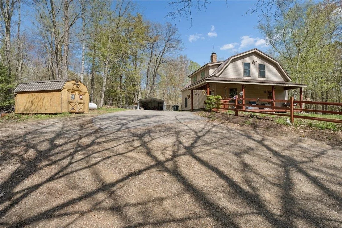 Photo of 321 Loudon