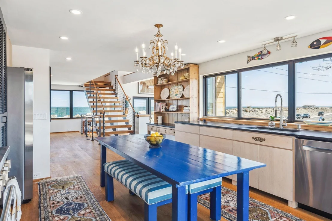 Photo of 1681 Ocean