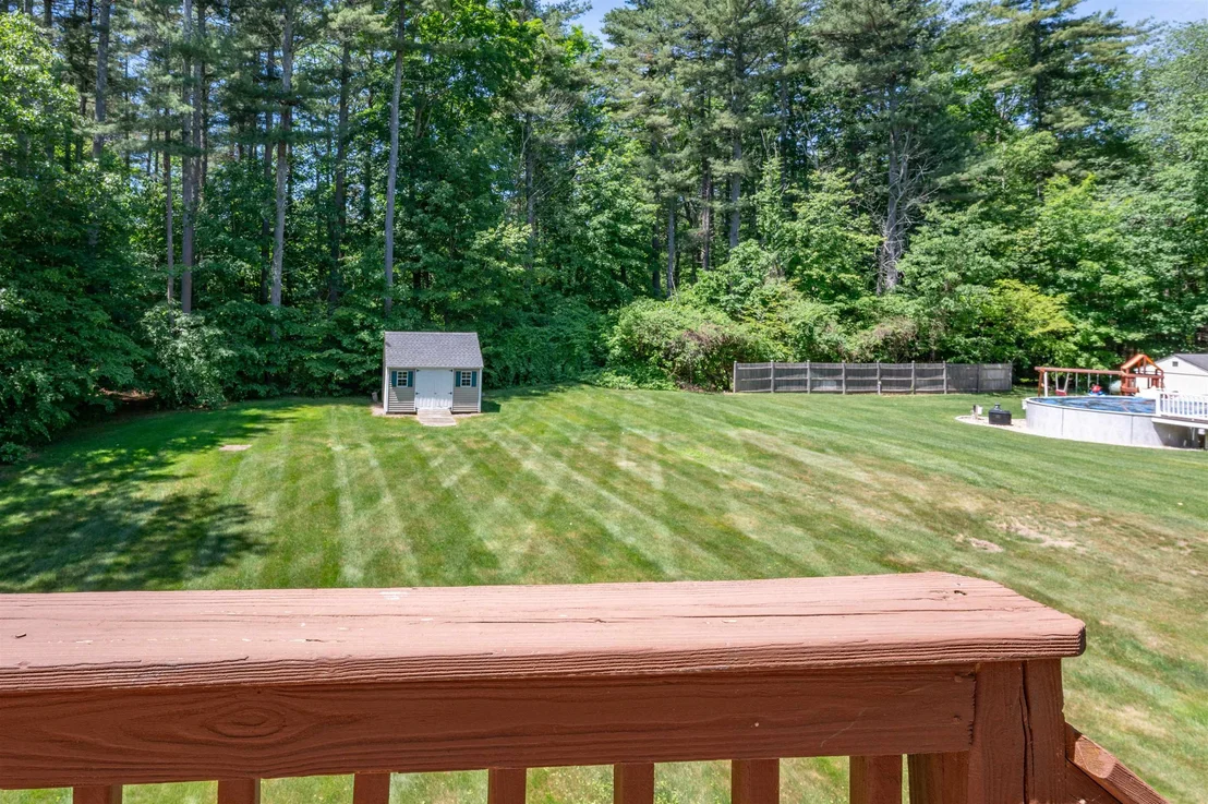Photo of 10 Golden Brook