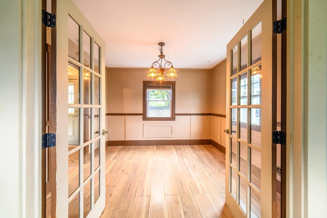 Photo of 266 Madison