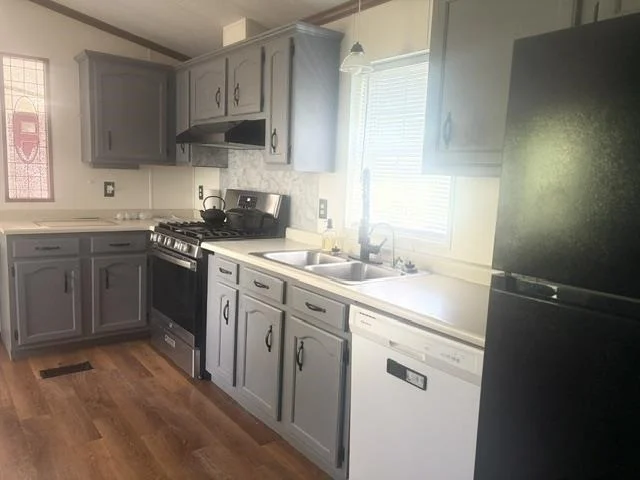 Photo of 44 Castle