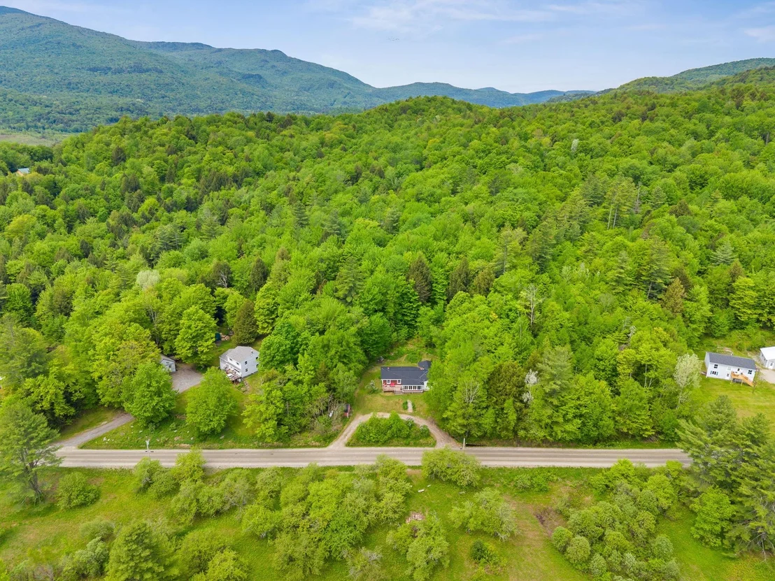 Photo of 387 Foote Brook