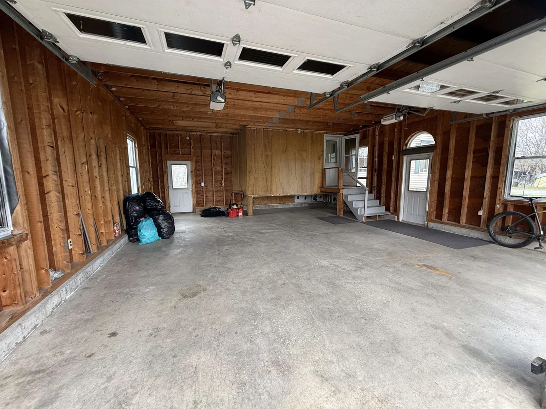 Photo of 220 Hall Stream