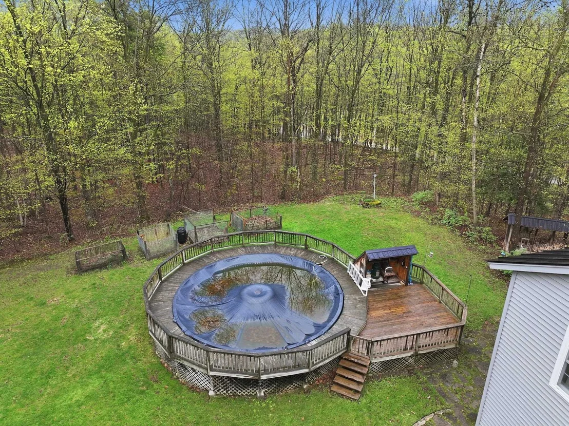 Photo of 84 Long Pond