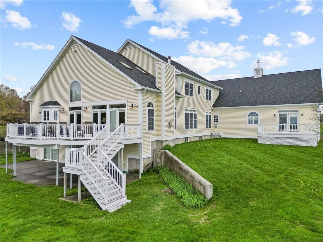 Photo of 1784 Nelson Hill