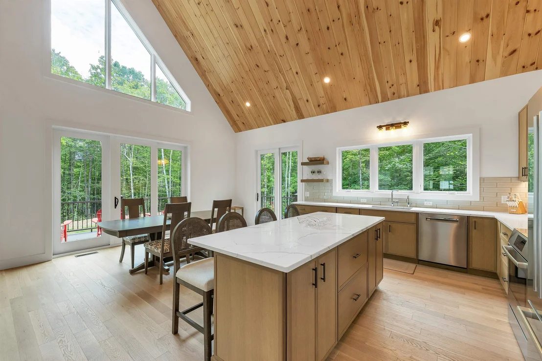 Photo of 1341 Cherry Valley