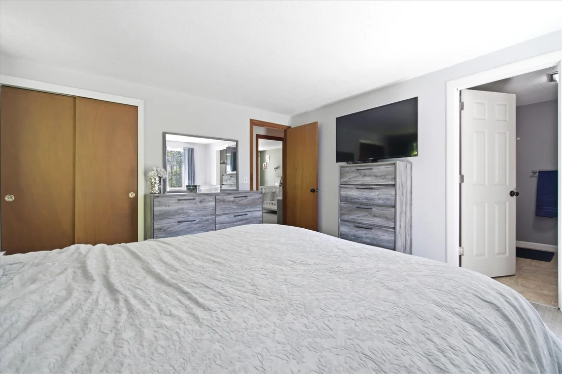 Photo of 103 Lacy