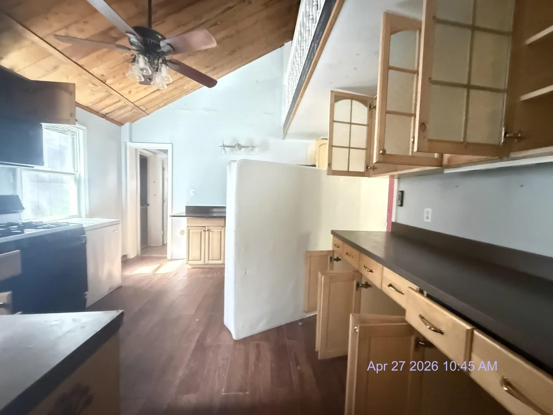 Photo of 2390 Morse Brook
