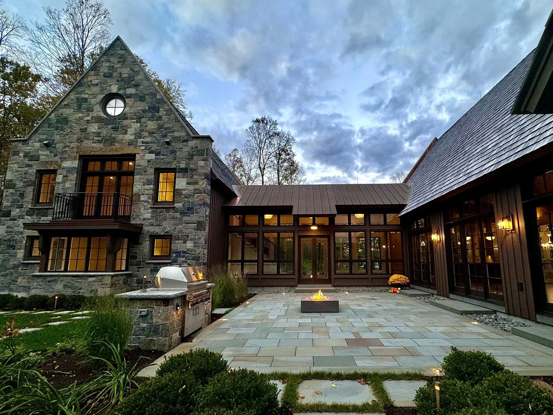 Photo of 515 West Fields