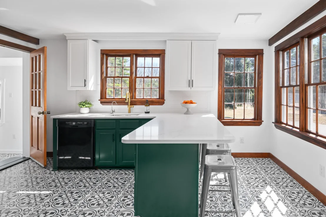 Photo of 850 Washington