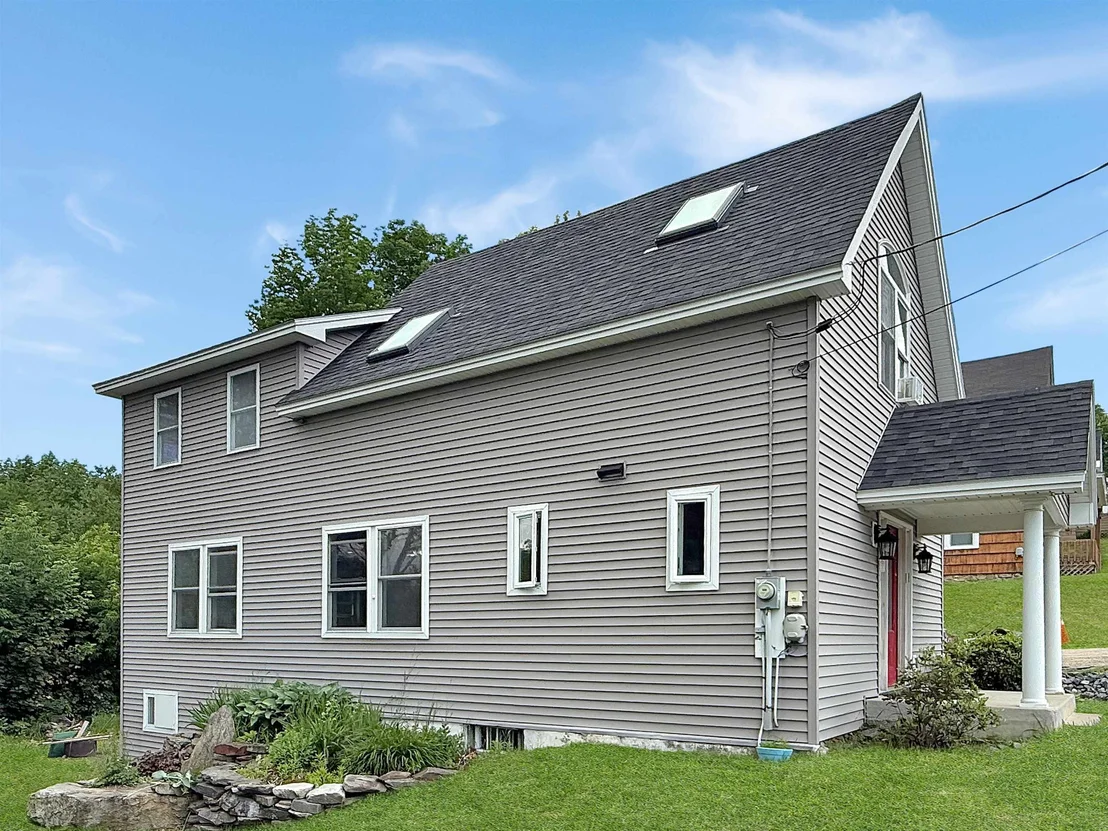 Photo of 465 Hillside