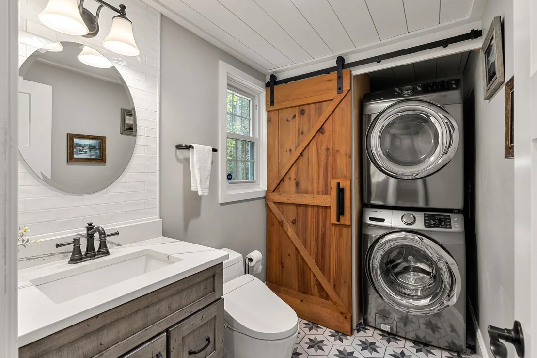 Photo of 32 Morrison